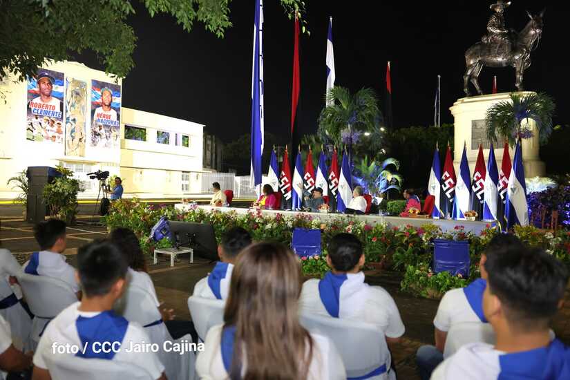 HOMENAJE